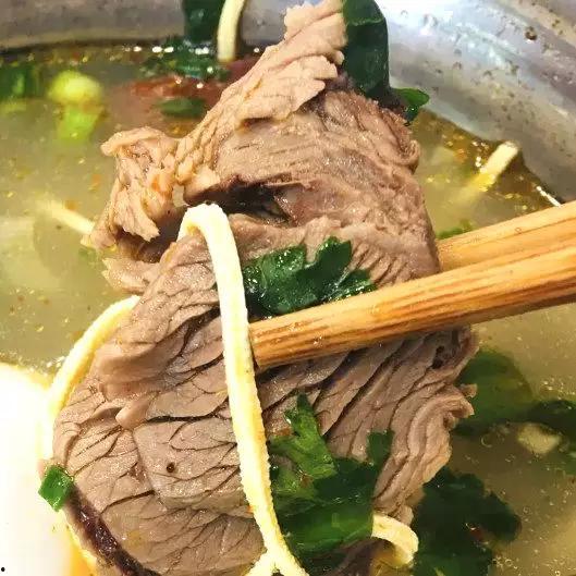 灵璧网红羊肉汤店,探寻灵璧网红羊肉汤店的美食传奇