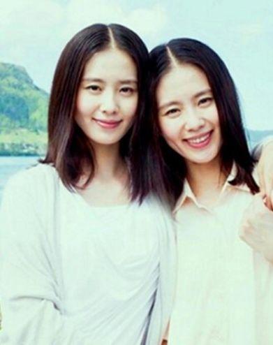 明星同的照片,揭秘那些令人惊艳的相似瞬间