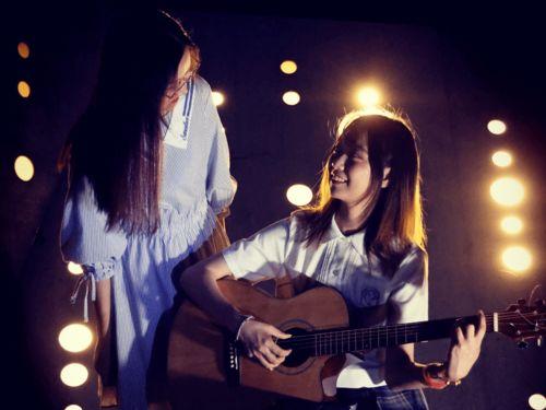 吐鲁番网红打卡地拼盘图,探秘丝路古韵，尽享西域风情